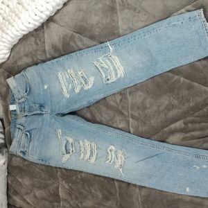 Size 4 Boyfriend low waist jeans